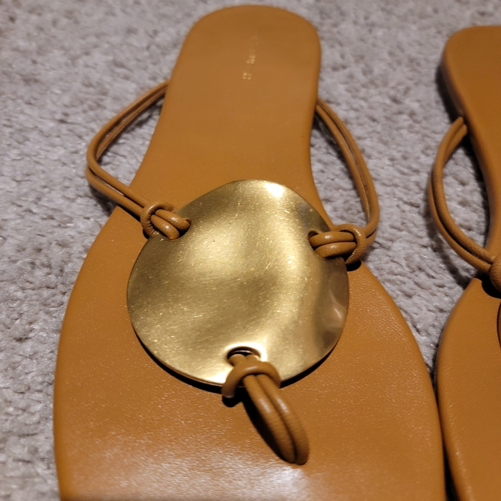 Tory Burch Patos Thong Sandal Caramel Corn Gold Size 9.5 - Picture 7 of 10